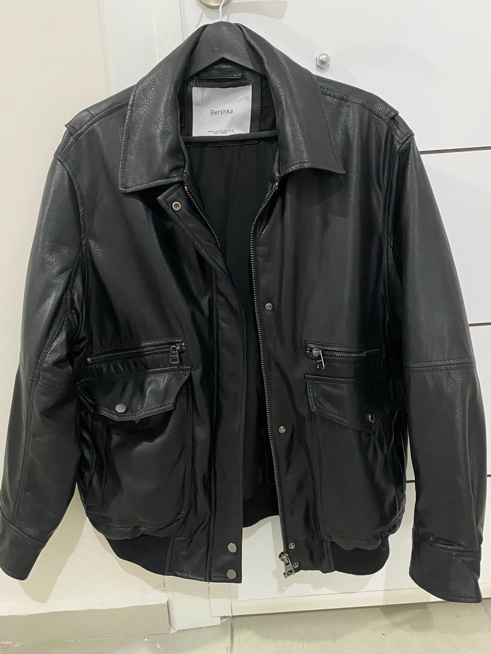 BERSHKA Oversize siyah deri ceket - Görsel 3