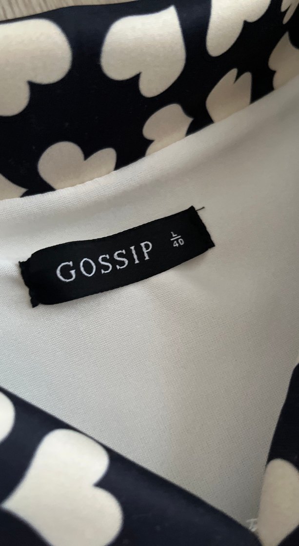 V Yaka Desenli Midi Kadın Elbise - Görsel 4