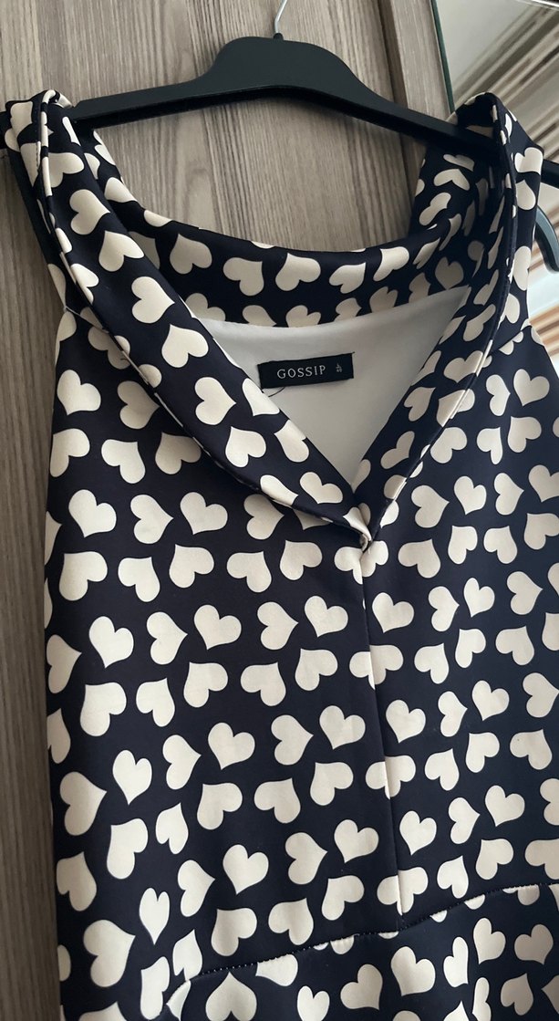 V Yaka Desenli Midi Kadın Elbise - Görsel 2