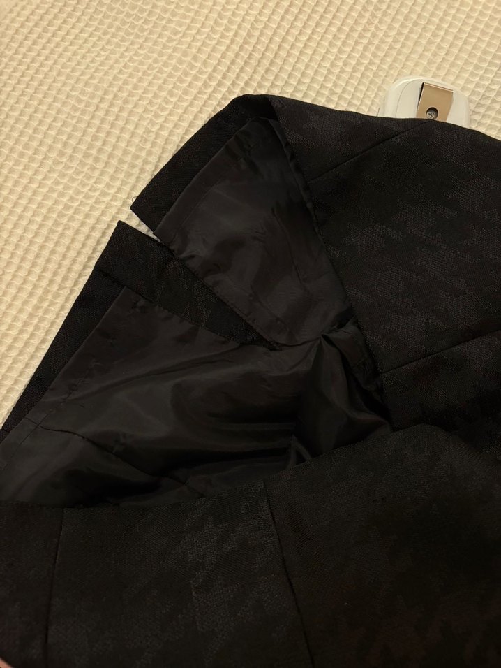 Siyah Kazayağı Desenli Midi Kolsuz Elbise - Görsel 4