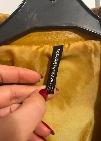 Sarı Kadın Deri Ceket - Görsel 4