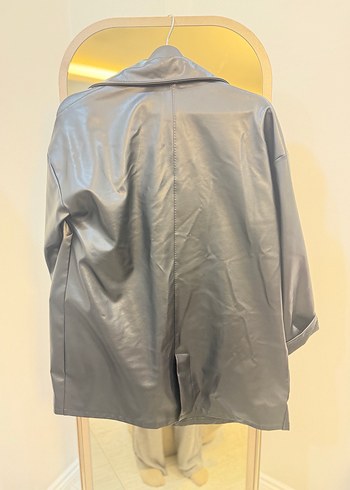 Kadın Siyah Deri Uzun Ceket TEK EBAT - Görsel 4