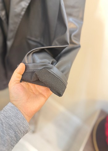 Kadın Siyah Deri Uzun Ceket TEK EBAT - Görsel 2