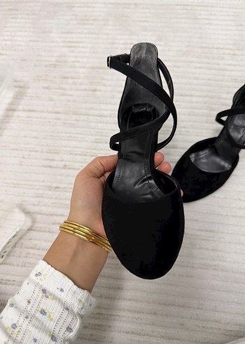 Kadın Siyah Minimalist Topuklu Ayakkabı - Görsel 7