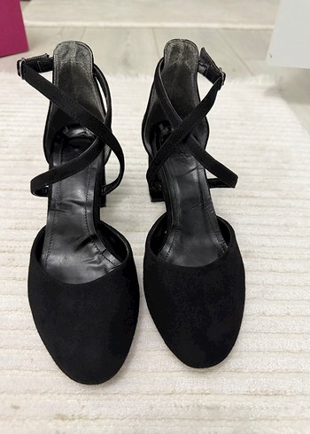 Kadın Siyah Minimalist Topuklu Ayakkabı - Görsel 13