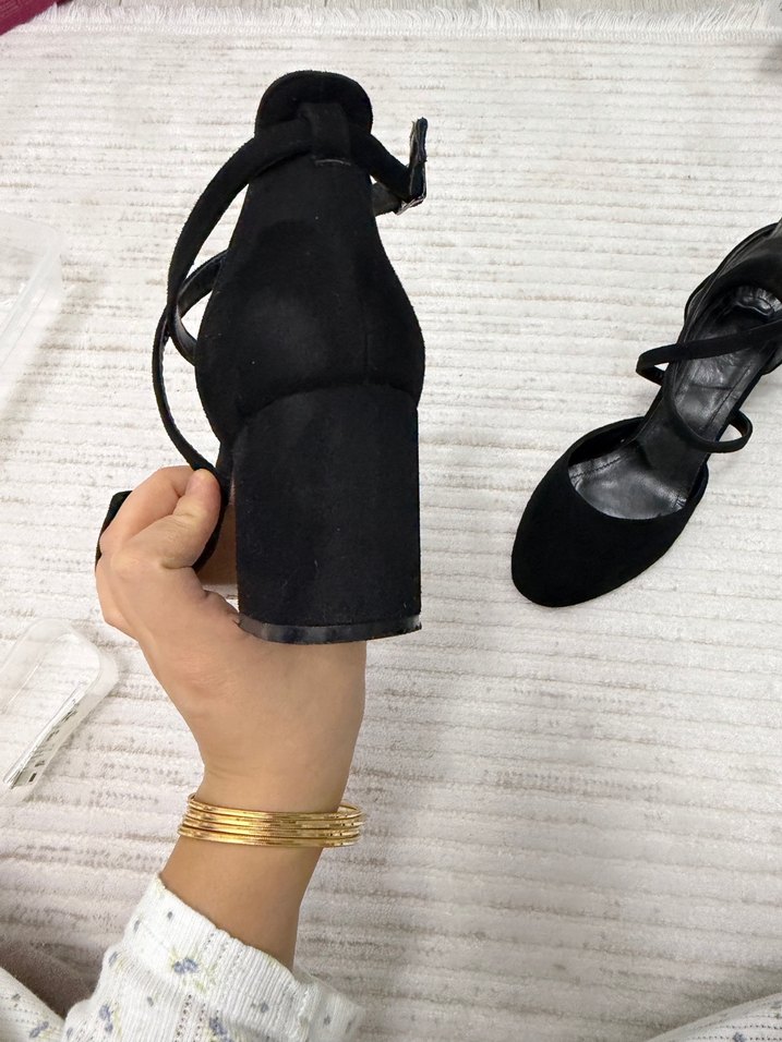 Kadın Siyah Minimalist Topuklu Ayakkabı - Görsel 5