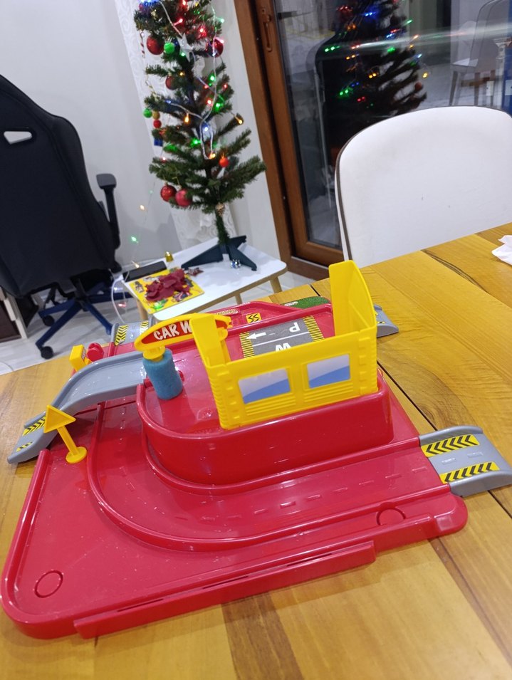 otopark ve yıkama oyuncak - Görsel 3