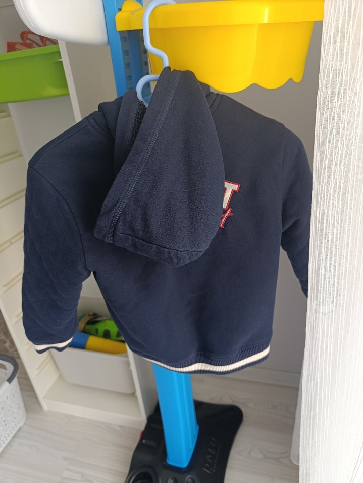 Kapüşonlu Lacivert Fermuarlı zara kalın Ceket - Görsel 4