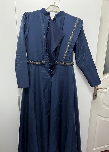 Petrol Mavisi Taş Detaylı 42 Beden Abiye  Eşarp TAM UYUMLU  - Görsel 4