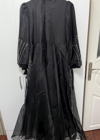 Pont Life marka siyah taş işlemeli uzun abiye.
44 beden - Görsel 4