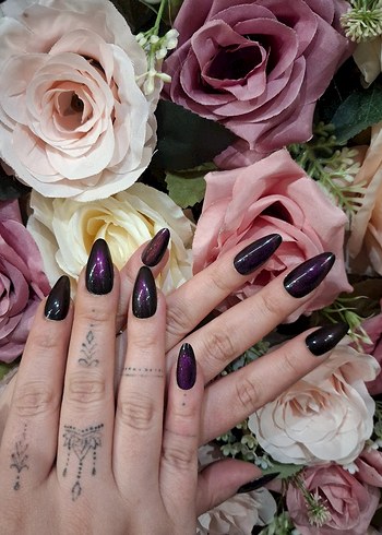 Mor Parlak Tırnak Süslemeleri - Görsel 2