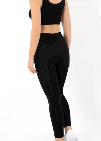 Siyah Kadın Spor Tayt Dikişsiz. Her Bedeni Mevcut kutusunda - Görsel 2