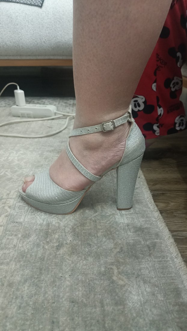 Simli GriTokalı Kadın Yüksek Topuklu Abiye Ayakkabı1 kez giyildi - Görsel 2