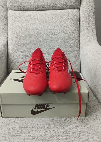 Kırmızı FilA Baskılı Erkek Futbol Ayakkabısı - Görsel 3