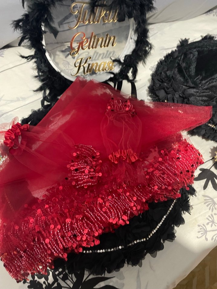 Siyah Fırfırlı Bohem Düğün Aksesuar Seti - Görsel 4