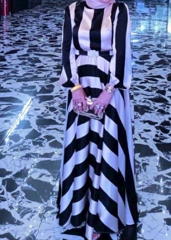 Çizgili Drapeli Uzun Kadın Elbisesi - Görsel 2