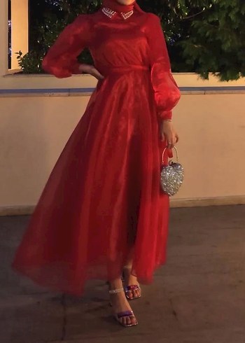 Kırmızı İnci Yakalı Elbise - Görsel 2