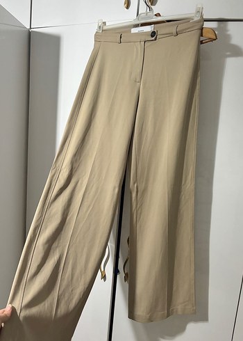 Bershka Krem Dökümlü Kumaş Pantolon - Görsel 2