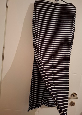 Siyah Beyaz Çizgili Piliseli Uzun Etek - Görsel 2