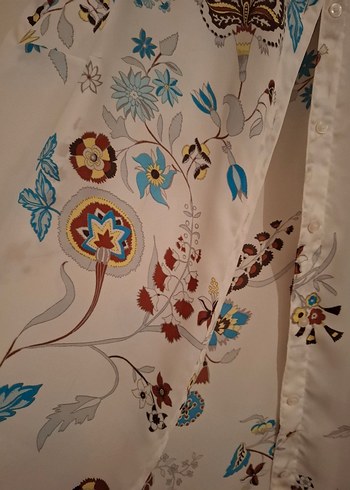 Çiçek Desenli Düğmeli Kolsuz Bohem Gömlek - Görsel 3