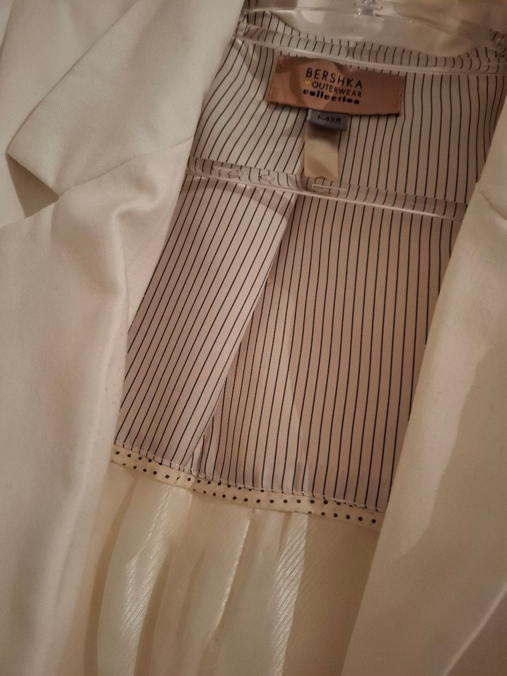 Düğmeli Beyaz Kadın Blazer Ceket - Görsel 4