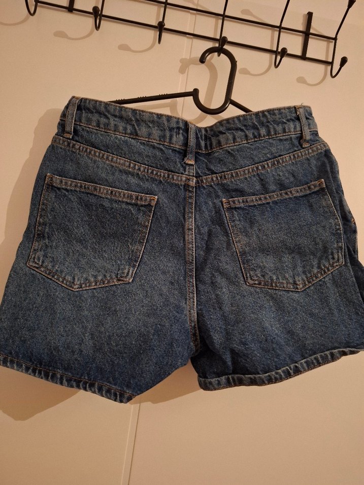 Düz sade kot şort. - Görsel 3