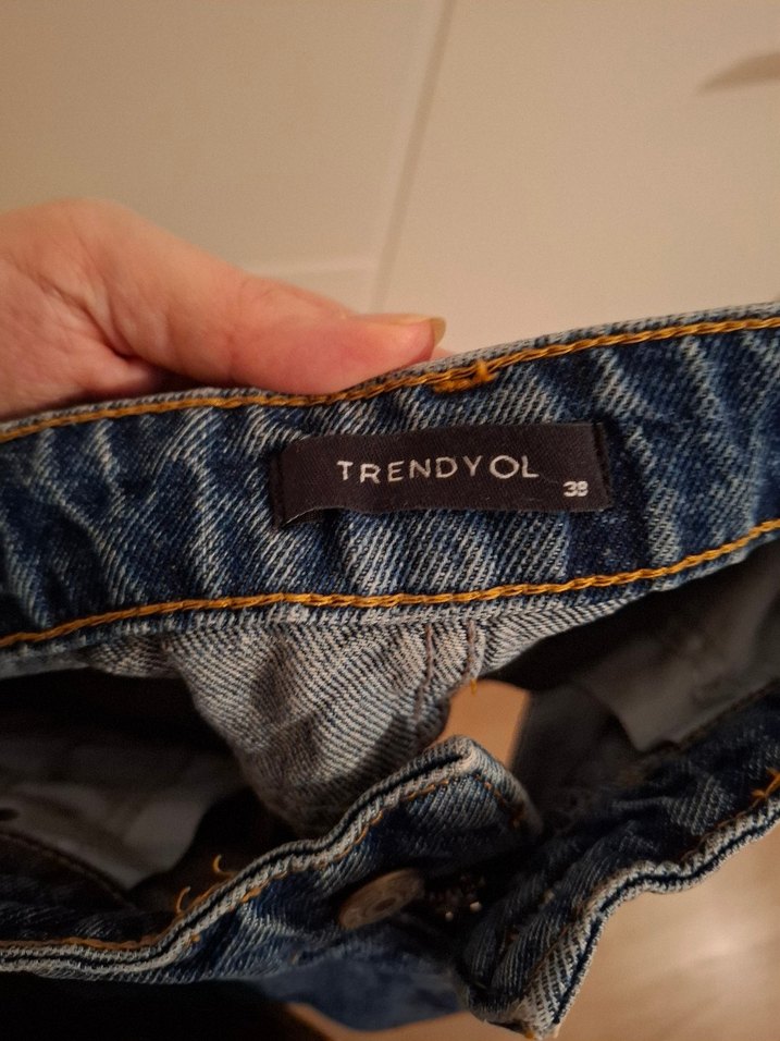 Düz sade kot şort. - Görsel 4