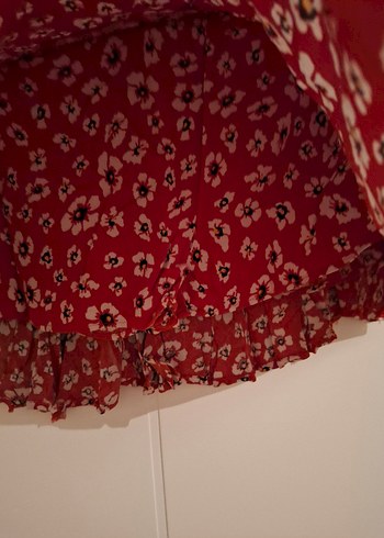 Kırmızı Desenli Volanlı Mini şort Etek - Görsel 2