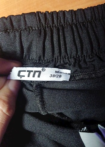 Siyah Salas Şort etek - Görsel 4