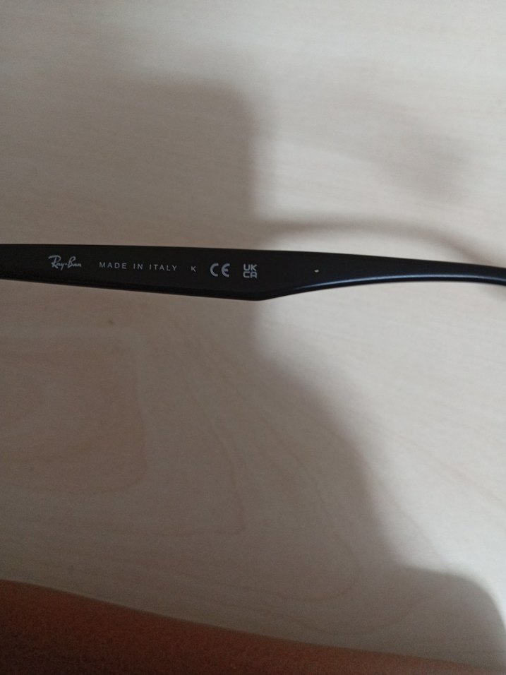 Ray-Ban Wayfarer Siyah Güneş Gözlüğü - Görsel 4