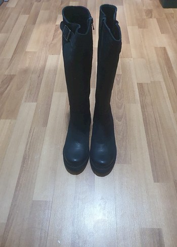 Greyder 37 Numara Siyah Deri
Uzun Bot - Yeni & Kutulu - Görsel 5