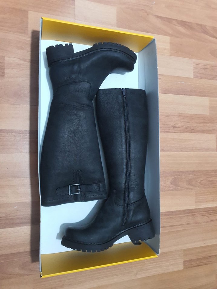 Greyder 37 Numara Siyah Deri
Uzun Bot - Yeni & Kutulu - Görsel 3