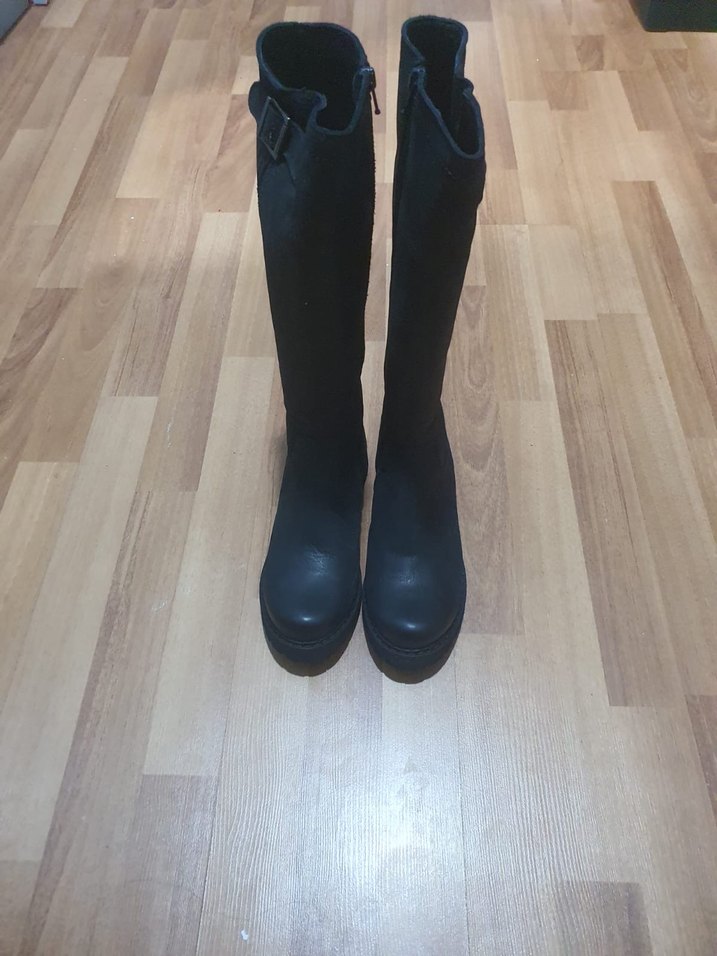 Greyder 37 Numara Siyah Deri
Uzun Bot - Yeni & Kutulu - Görsel 5