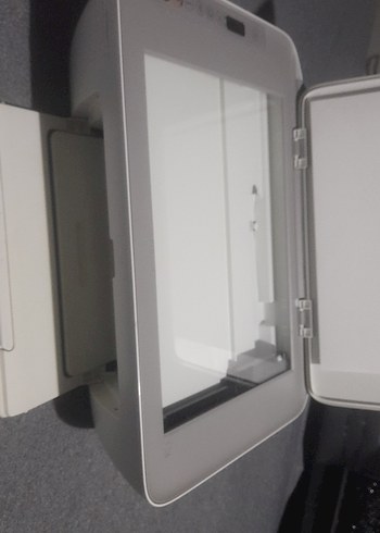 Beyaz ve Gri Renkli Yazıcı - Görsel 3