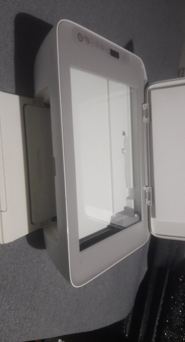 Beyaz ve Gri Renkli Yazıcı - Görsel 3