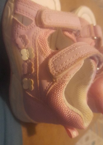 Kız Çocuk Pembe Cırtlı Sandalet - Görsel 3