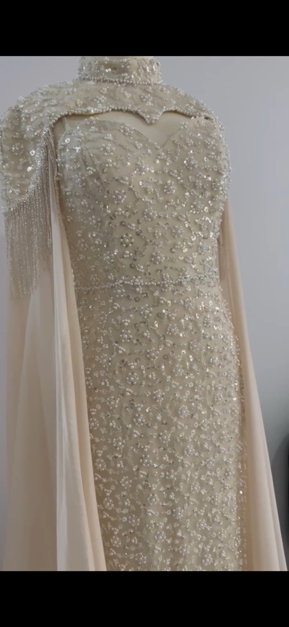 Drapeli Bej İşlemeli Uzun Abiye - Görsel 2