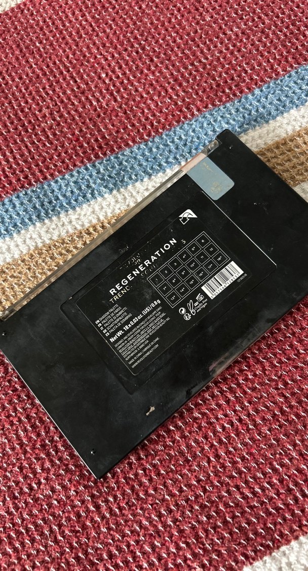 Çok Renkli Koyu Göz Farı Paleti - Görsel 4