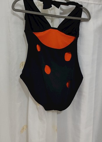 Düğmeli Siyah Puantiyeli Kadın Mayo - Görsel 2