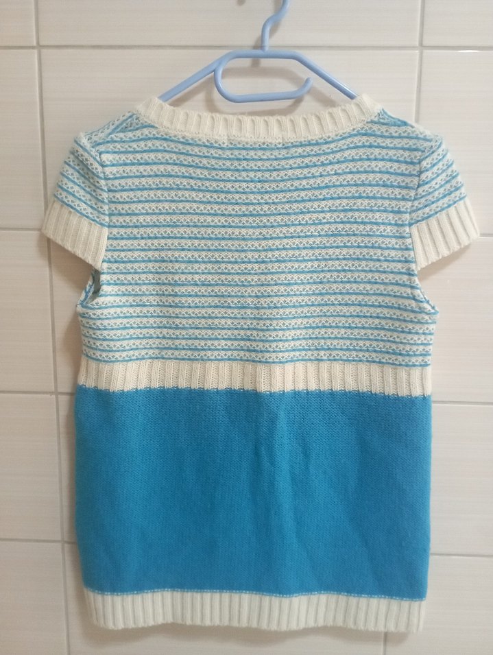 Mavi Kısa Kollu Triko Hırka - Görsel 4