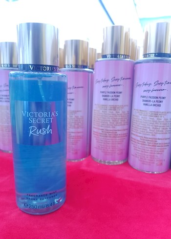 Victoria's Secret Rush Kadın Parfümü 250 ml - Görsel 2