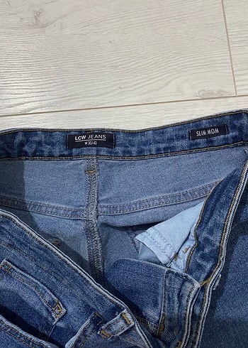 Düğmeli Regular Fit Kadın Mavi Jean - Görsel 4