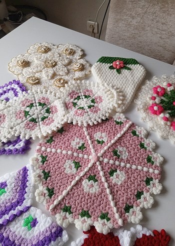 El yapımı çiçekli örgü lifleri - Görsel 2