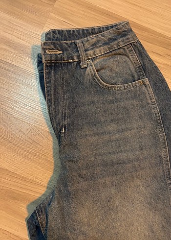 Gri Bol Kesim Kot Pantolon - Görsel 3