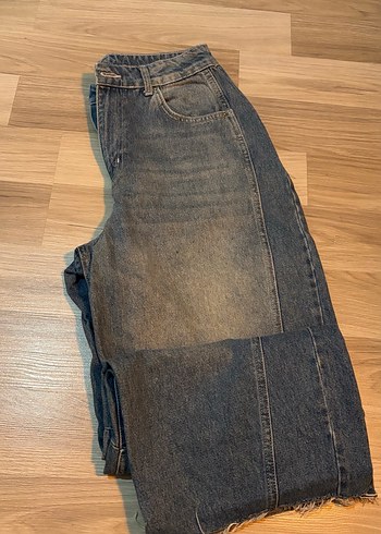 Gri Bol Kesim Kot Pantolon - Görsel 2