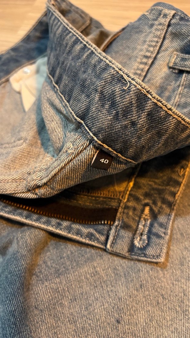 Gri Bol Kesim Kot Pantolon - Görsel 4