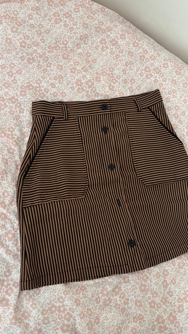 Düğmeli Çizgili Midi Etek - Görsel 5