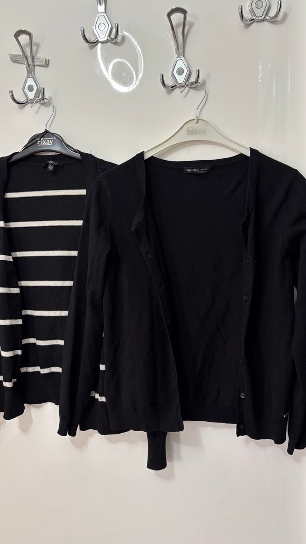 Kadın Siyah İnce Pamuklu Hırka - Görsel 2