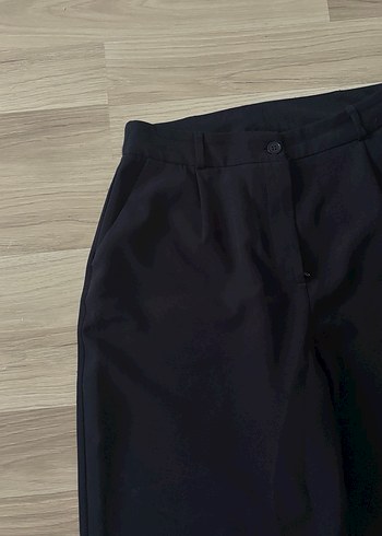 Kadın Lacivert Pilili Kumaş Pantolon - Görsel 2