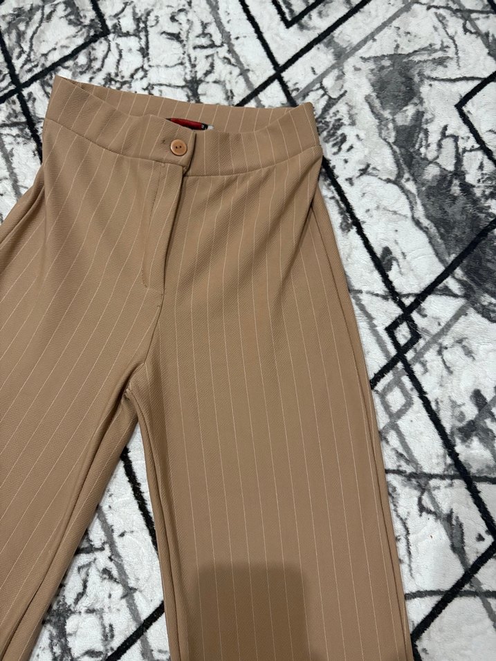 Bej Kadın Pilili Kumaş Pantolon - Görsel 2